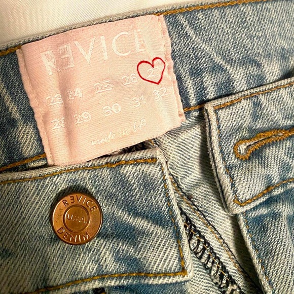 🔥REVICE DENIM TWO-TONE VENUS CROPS🔥 - Picture 3 of 4